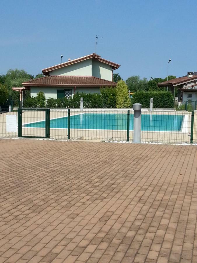 Peschiera Appartamenti Vacanze Peschiera del Garda Zewnętrze zdjęcie