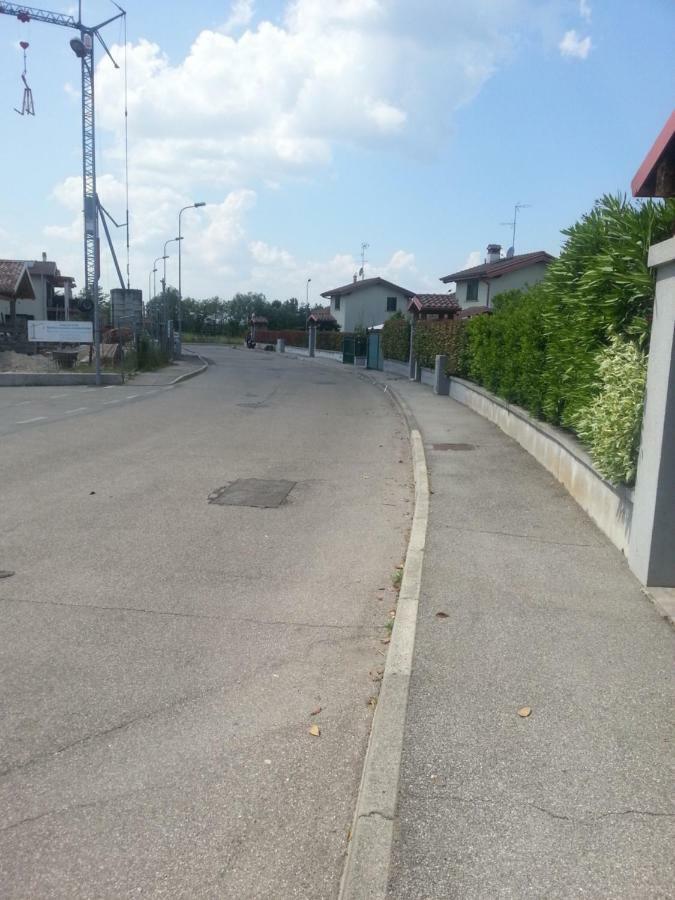 Peschiera Appartamenti Vacanze Peschiera del Garda Zewnętrze zdjęcie