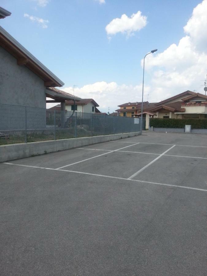 Peschiera Appartamenti Vacanze Peschiera del Garda Zewnętrze zdjęcie